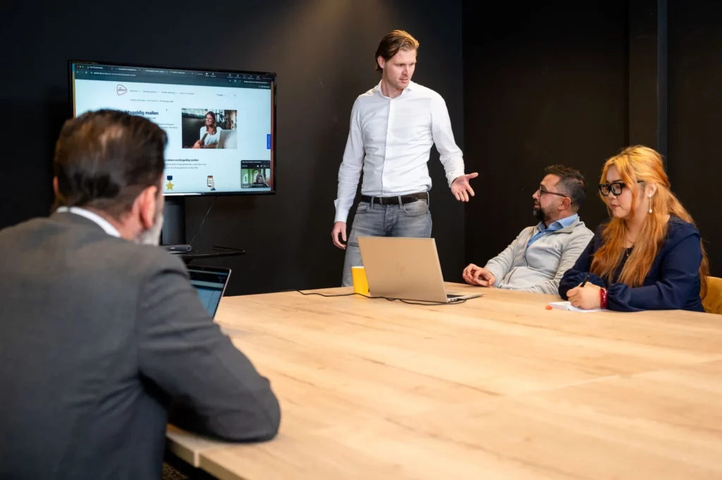 Word partner van Aangetekend